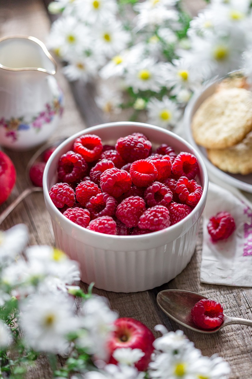 Framboesa - A fruta tem um sabor vibrante e uma acidez equilibrada, que é ideal para o preparo de geleias frescas e intensas.