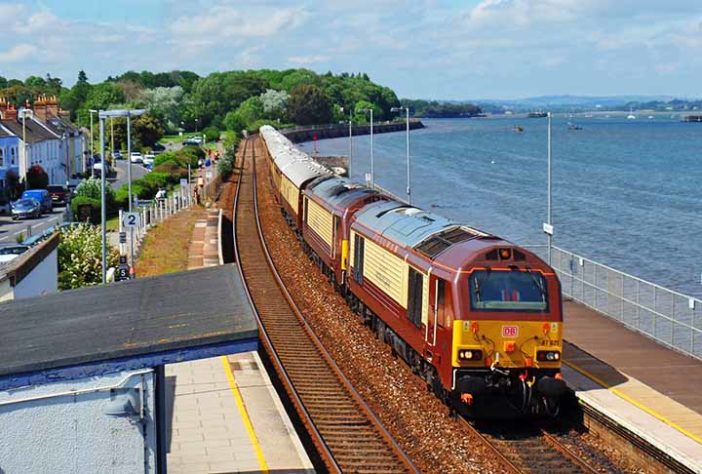 British Pullman, a Belmond Train - As cinco viagens de trem mais lindas do mundo - Flickr Mark Lynam