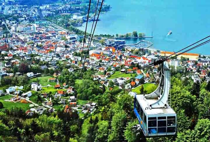 Bregenz(Pfaenderbahn) - Cidades da Áustria - Instagram @pfaenderbahn