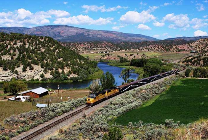 Rocky Mountaineer - As cinco viagens de trem mais lindas do mundo - Flickr Matt Kooi