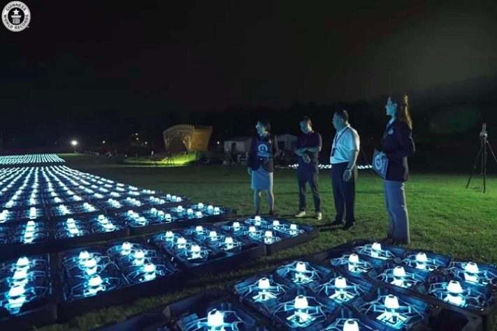 China bate recorde mundial de festival de drones no ar