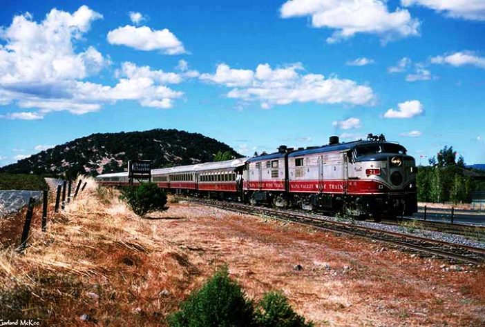 Napa Valley Wine Train - As cinco viagens de trem mais lindas do mundo - Flickr Garland McKee
