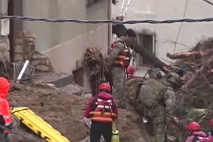 Enchentes provocam mortes e destruição em regiões da Espanha