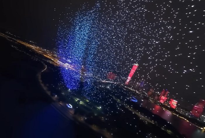 China bate recorde mundial de festival de drones no ar