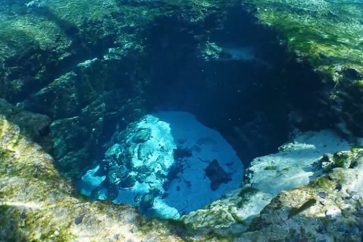 Devil’s Cave System - Cavernas submarinas/subaquáticas/submersas