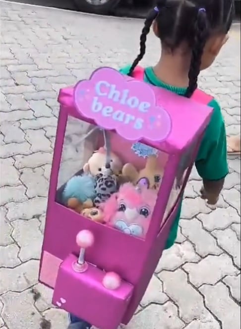 Dia da Mochila Maluca faz sucesso nas redes