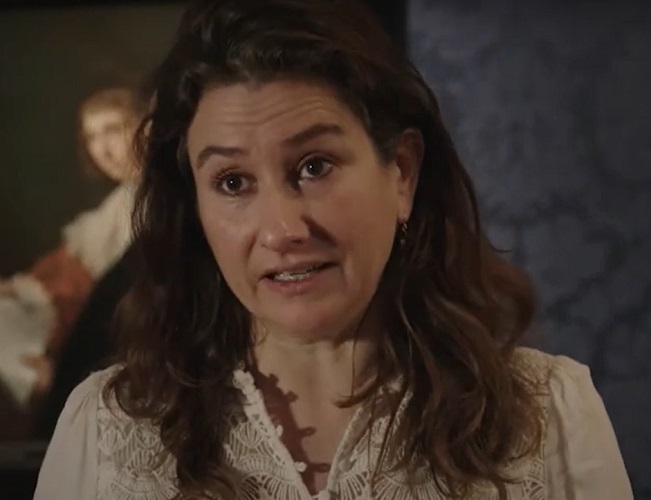 A diretora do Museu Mauritshuis, Martine Gosselink, destaca que se envolver com a arte em sua forma mais autÃªntica Ã© essencial.