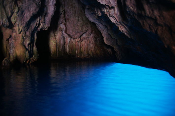 Gruta Azul, Capri, Itália - Cavernas submarinas/subaquáticas/submersas