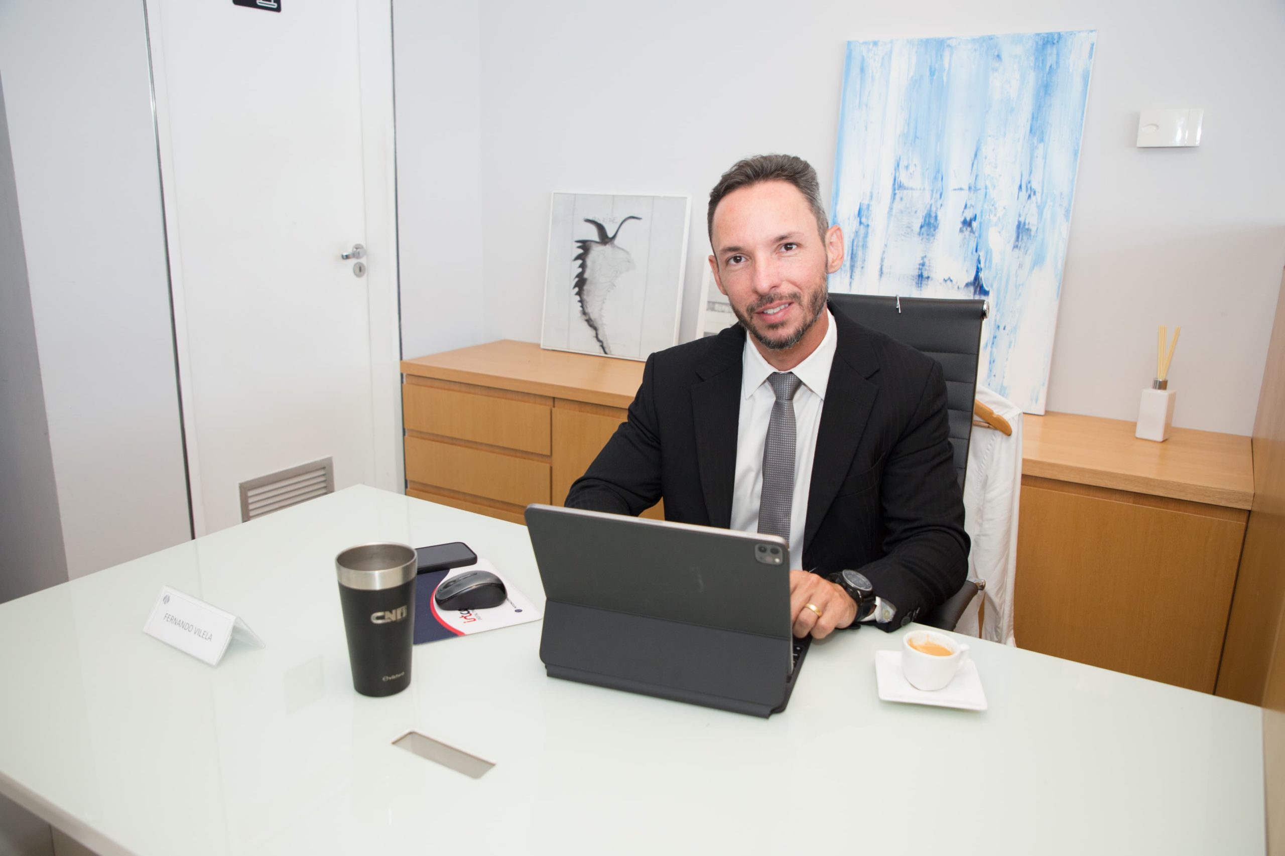 Em 2016, Fernando decidiu aplicar sua experiência empresarial no mundo do ciclismo, aproveitando as redes sociais. “Hoje, faço o mesmo no Grupo Westhon. Lidero o Café na Trilha e trabalho como CMO (Chief Marketing Officer) na WSB Advisors, empresa de Oil & Gas e energia.”-