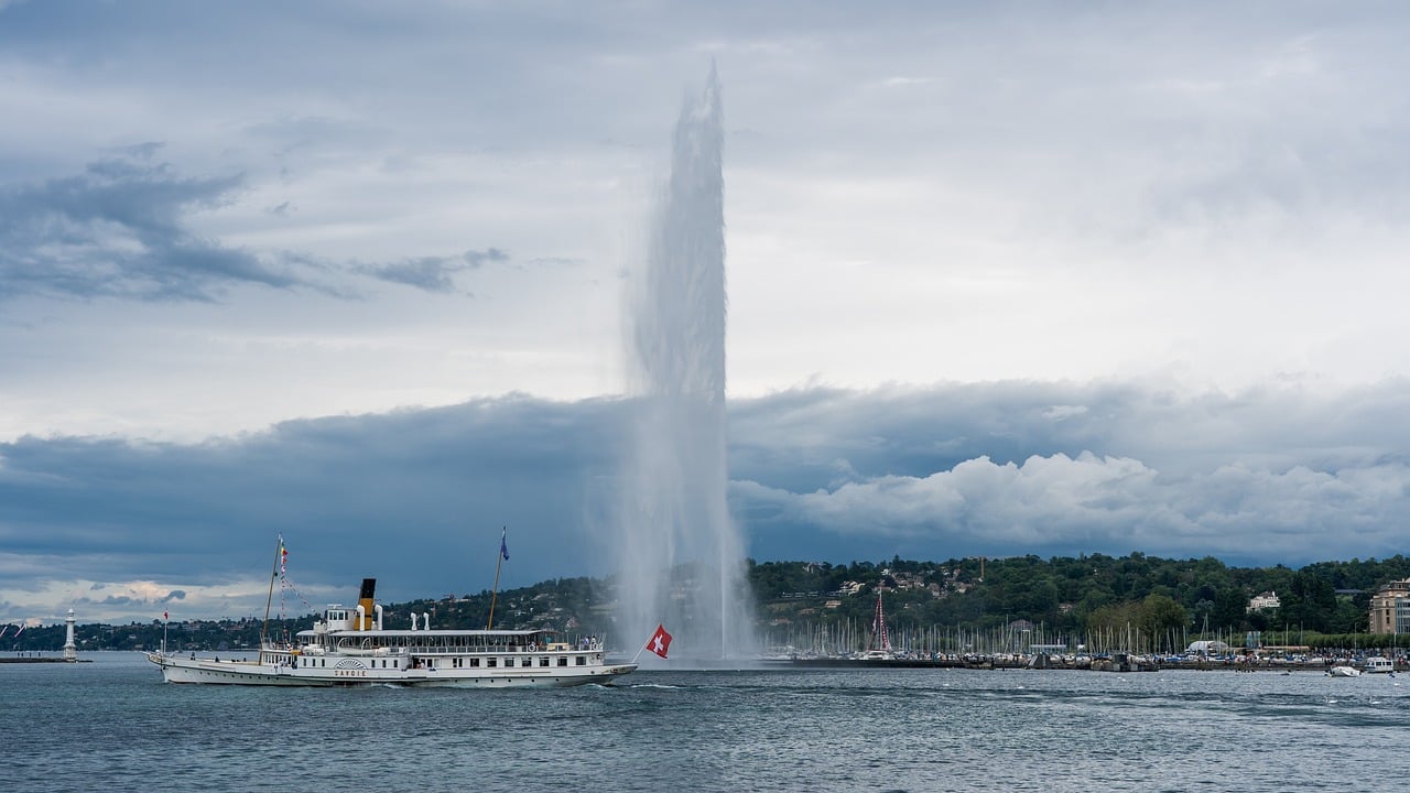 Jet d’eau – o jato d’água gigante – é famoso cartão postal da Suíça