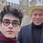 O historiador Leandro Karnal com seu marido, Vitor Fadul