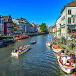 Bruges, Bélgica - Cidades com canais para passeios de barco - Imagem de Dimitris Vetsikas por Pixabay