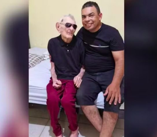Brasileiro passa a ser considerado o homem mais velho do mundo