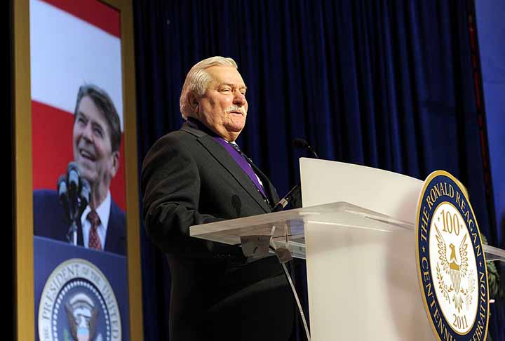 Lech Wa??sa — Líder operário e eletricista, foi um dos fundadores do sindicato Solidariedade, fundamental na oposição ao regime comunista na Polônia. Lech Wa??sa recebeu o Prêmio Nobel da Paz em 1983. Tornou-se o primeiro presidente eleito democraticamente do país após o fim do comunismo, governando de 1990 a 1995.