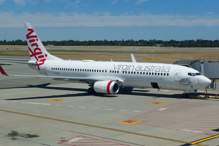 Avião companhia aérea Virgin Australia