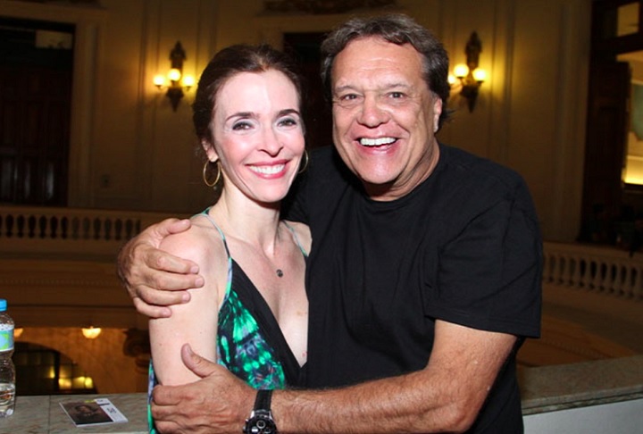 Na vida pessoal, o diretor é conhecido por sua discrição. Ele teve relacionamentos com figuras conhecidas, incluindo as atrizes Christiane Torloni e Deborah Evelyn, com quem ficou casado por 24 anos.