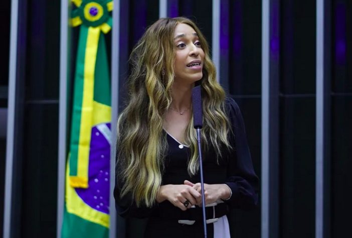 Deputada Erika Hilton