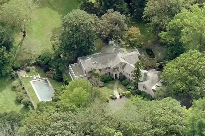 Richard Gere vende mansão e deixa EUA para morar na Espanha