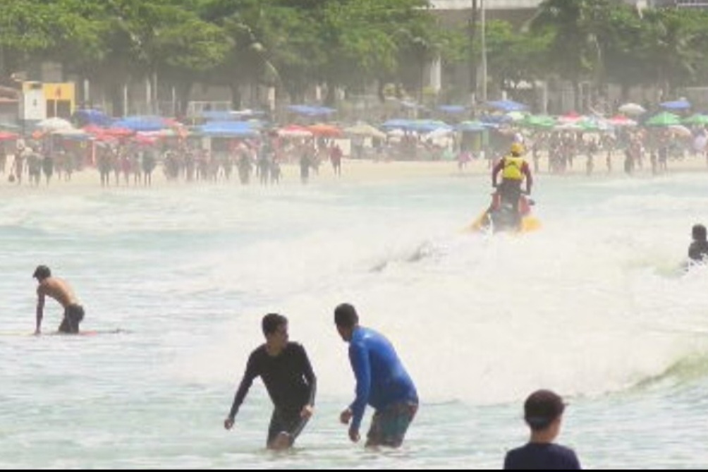 Segundo a Sociedade Brasileira de Salvamento Aquático, a cada 90 minutos um brasileiro morre afogado no país. São quase 5.500 mortes registradas por ano . O litoral brasileiro tem 7.367 km de extensão, segundo o IBGE - e aumenta para 9.200 km se consideradas as reentrâncias e saliências da costa.