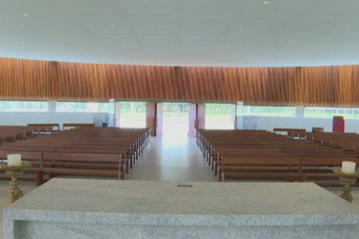 Paróquia Sagrada Família - Igreja premiada em Brasília