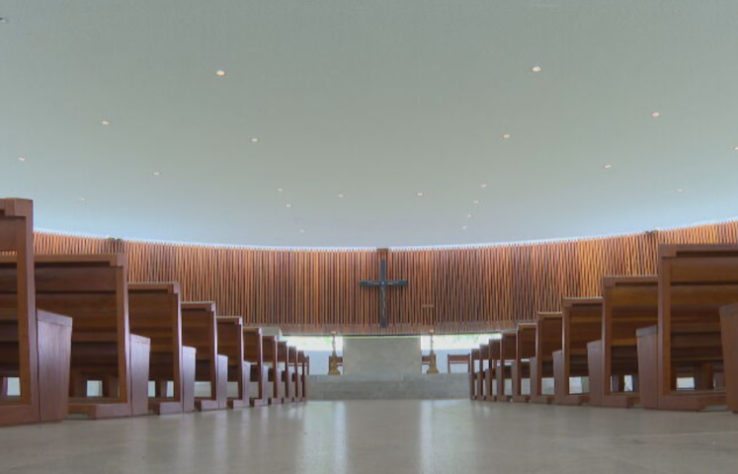 Paróquia Sagrada Família - Igreja premiada em Brasília