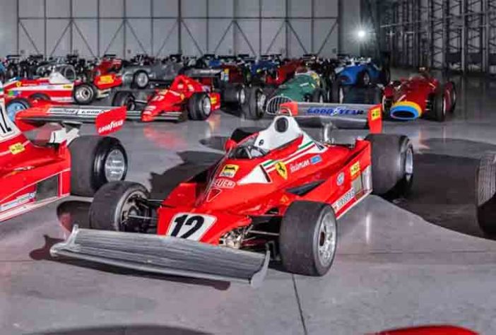 Ex-chefão da F1 coloca à venda coleção de carros 