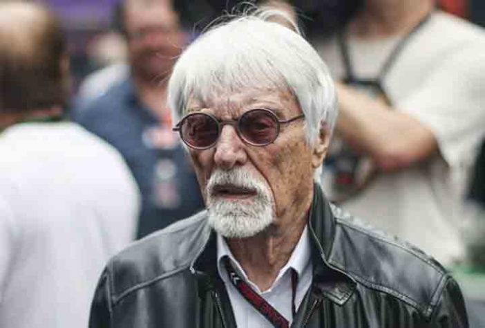 Ex-chefão da F1 coloca à venda coleção de carros 