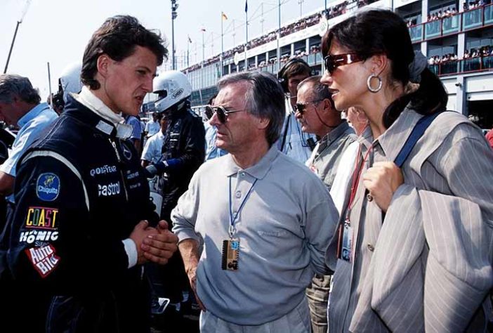 Ex-chefão da F1 coloca à venda coleção de carros 