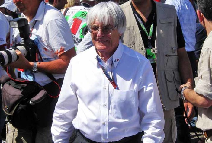 Ex-chefão da F1 coloca à venda coleção de carros 