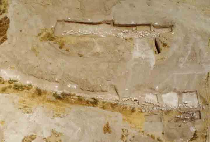 Achado bíblico - Uma equipe de arqueólogos descobriu em uma localidade de Israel muros de pedra e outros itens com mais de 3 mil anos. A suspeita dos pesquisadores é que no local possa ter existido uma cidade chamada Zanoá, mencionada no Antigo Testamento. 