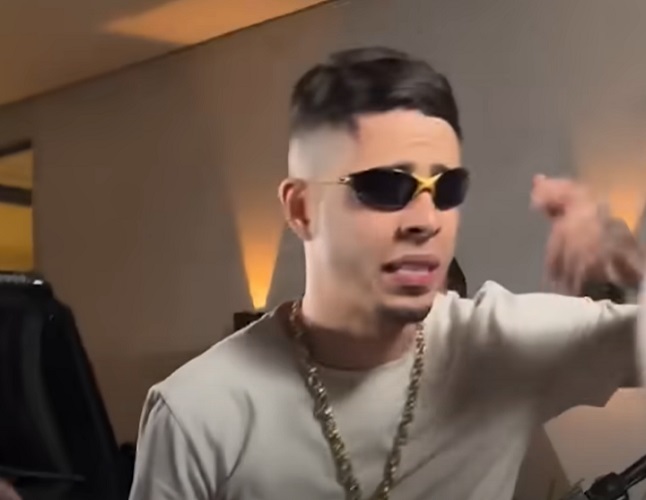 Além de MC Cebezinho, participaram também da música os músicos DJ Oreia, MC Tuto, Love Funk e Mc Kako.-Youtube/VISÃO DE CRIA