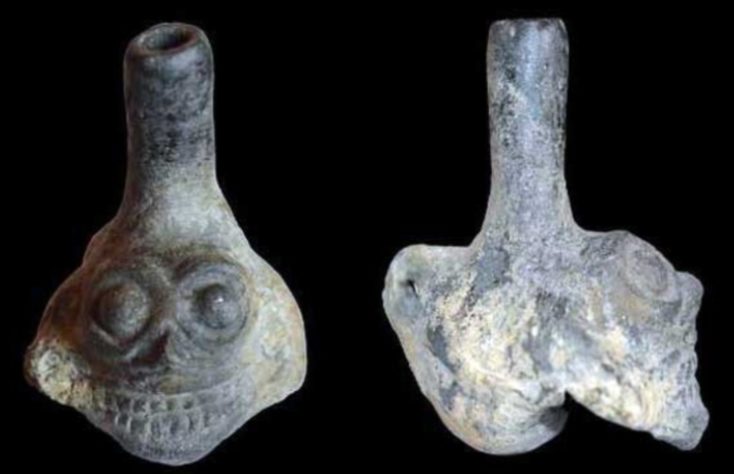 Arqueólogos encontram apito associado a rituais de sacrifício humano