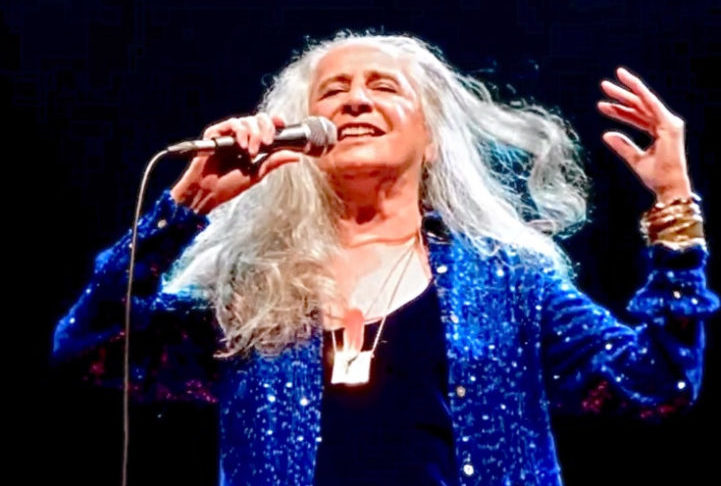 Maria Bethânia dá bronca em equipe e Ed Motta detona cantora: Maria Bethânia dá bronca em equipe e Ed Motta detona cantora: