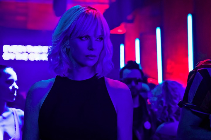O papel fez tanto sucesso que em 2017 ela brilhou em mais um filme de ação ao viver a agente secreta Lorraine Broughton em 