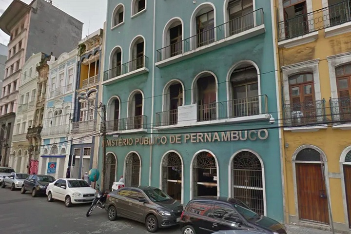 A decisão seguiu a recomendação do Ministério Público de Pernambuco (MPPE) e ocorreu após divergências entre a juíza Andréa Calado da Cruz e os promotores do Grupo de Atuação Especial de Combate ao Crime Organizado (Gaeco).