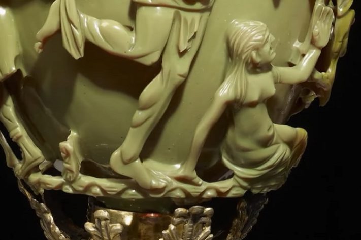 Taça romana de 1.600 anos que muda de cor impressiona historiadores