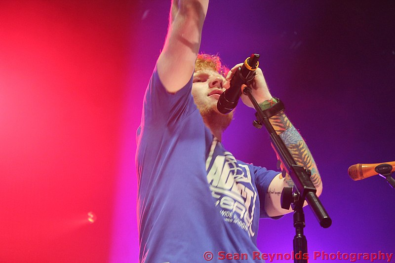 “Sinto que estou voltando para o popzão pela primeira vez em muito tempo. É muito empolgante”, declarou Sheeran, que já gravou dois clipes de músicas do novo álbum.
-Sean Reynolds/Wikimedia Commons