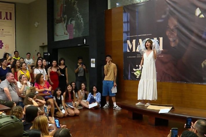 Concurso de sósias da Fernanda Torres no RJ