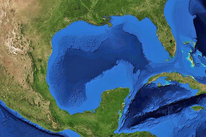 Maior golfo do mundo, o Golfo do México está localizado entre a América do Norte e a América Central. 
