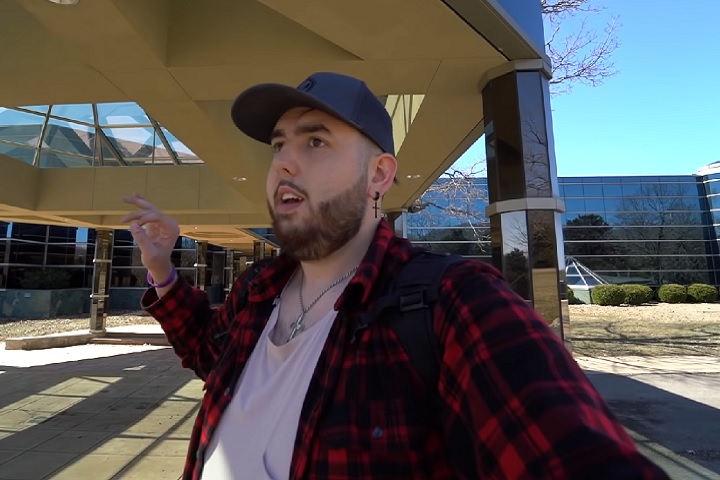 Em 2021, o youtuber BigBankz, especializado em explorar locais abandonados, publicou um vÃ­deo de 30 minutos, oferecendo uma visÃ£o detalhada da mansÃ£o extravagante.