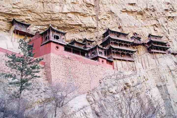 Mosteiro suspenso de Hanging, na China