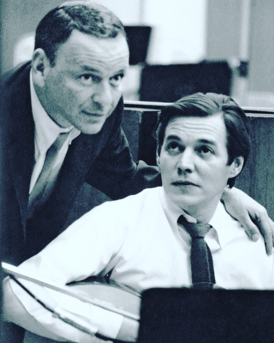 Nesse sentido, Getz/Gilberto ganhou o PrÃªmio Grammy de Ãlbum do Ano, de Melhor Instrumental de Jazz e o Melhor Produzido, JÃ¡ a mÃºsica 