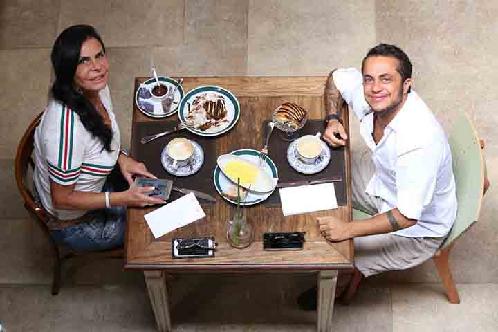 No entanto, também tiveram destaque o seu filho Tammy e sua irmã Sula Miranda, que abordou um pouco mais o seu lado conservador e religioso.-Divulgação