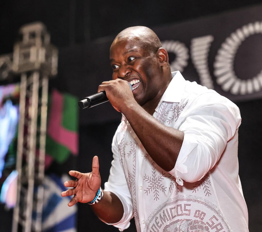 De volta ao carnaval carioca, o intérprete agora tenta seu primeiro título no Rio de Janeiro à frente da Academia do Samba. Igor também busca seu primeiro Estandarte como intérprete, visto que ganhou em 2011 o de revelação, quando estava na São Clemente. 