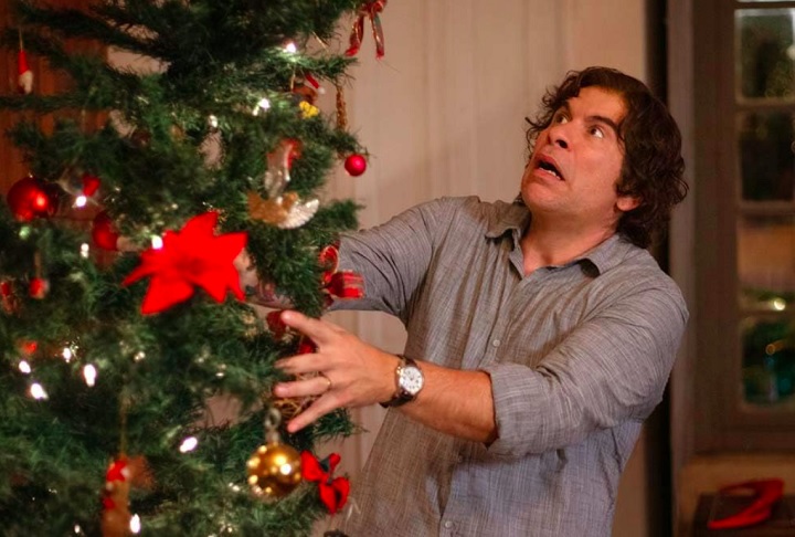 Ele também participou de projetos internacionais e ampliou seu alcance ao participar de projetos da Netflix, como o filme "Tudo Bem no Natal que Vem" (2020).