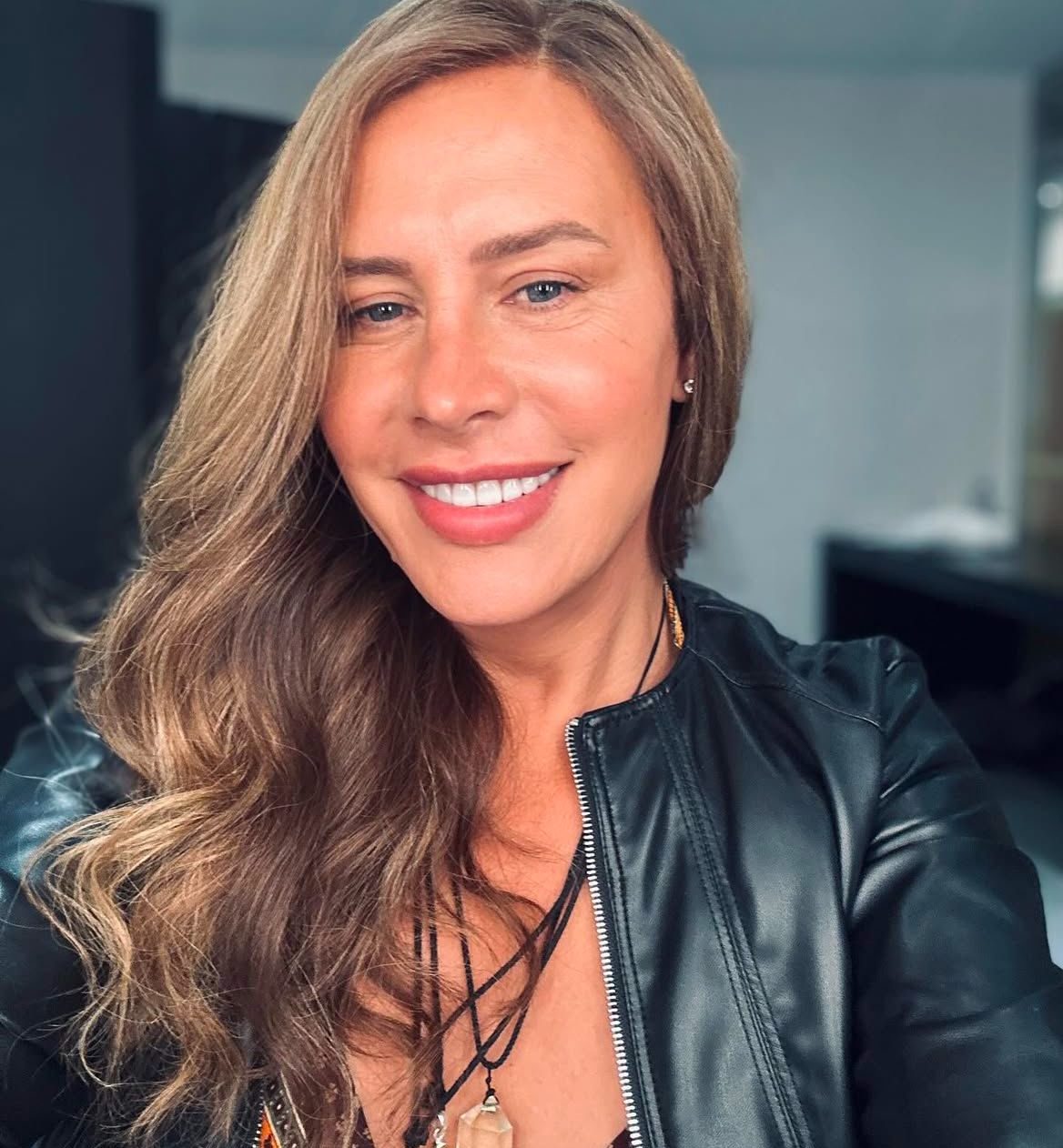 No país da América Central, chamou a atenção do público com suas performances nas séries 