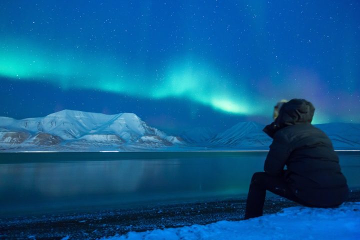 Destinos como Lapônia, Ilhas Lofoten, Svalbard (Noruega - foto) e Islândia são recomendados pela empresa britânica Trailfinders para ter esse tipo de experiência. -Noel Bauza por Pixabay
