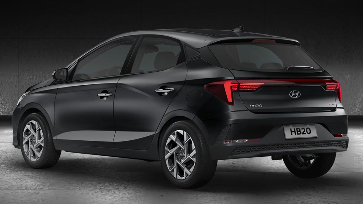 4º - Hyundai HB20: 97.083 (unidades vendidas) - Possui acabamento premium e é equipado com motor flex 1.0, faróis com luz diurna (DRL), airbags, direção elétrica e freios ABS de série.