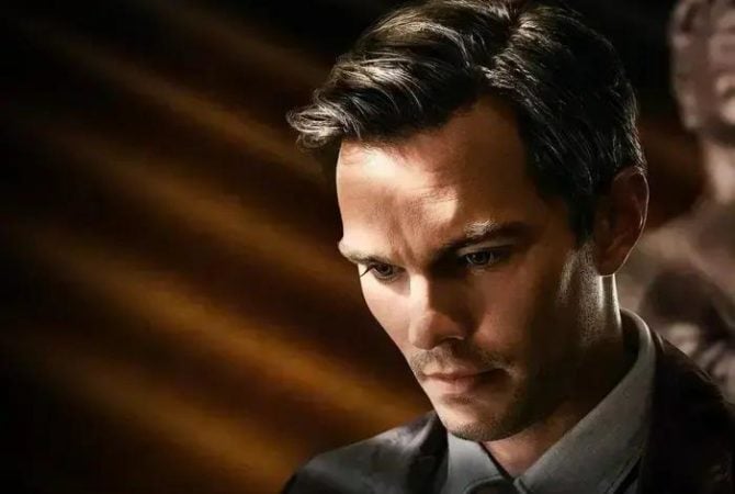 Fãs no agito: Nicholas Hoult vem ao Brasil para divulgar ‘Superman’