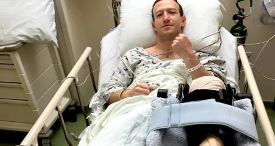 Zuckerberg teria ficado incomodado com a pouca repercussão de uma foto que compartilhou nas redes. Na imagem, o CEO da Meta aparecia na cama de um hospital após ser submetido a uma cirurgia. A publicação do empresário teria ficado aquém de suas expectativas por obra do algoritmo, que evitou a disseminação do conteúdo ao entender que se tratava de sensacionalismo no tema de saúde, em obediência às antigas normas de checagem da Meta.


